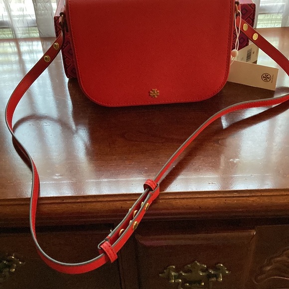 Tory Burch crossbody - Picture 4 of 11